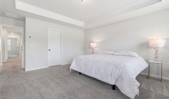 198 Station Overlook Dr, Auburn, GA 30011