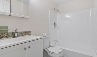50 Spencer 24, Boxborough, MA 01719
