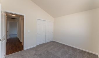 1747 Eardley Ave, Santa Rosa, CA 95401