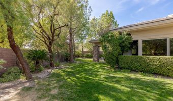 33 Promontory Ridge Dr, Las Vegas, NV 89135