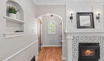 119 E 2ND Ave, Cheyenne, WY 82001