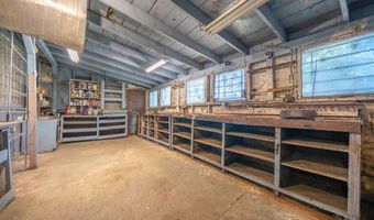 19451 Hill St, Anderson, CA 96007