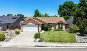 3388 Oak St, Anderson, CA 96007