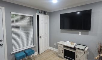 279 Chatsworth St, Baton Rouge, LA 70802