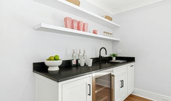 10 Stony Brook Rd, Darien, CT 06820