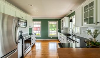 420 Roche Dr, Ancramdale, NY 12503