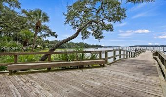 6 Village North Dr 119, Hilton Head Island, SC 29926