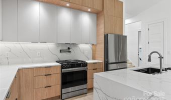 761 Weston Rd, Arden, NC 28704