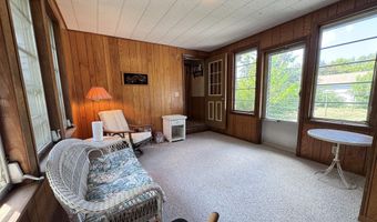 410 1st St NW, Aitkin, MN 56431