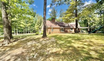 130 Cooper Dr, Bruce, MS 38915