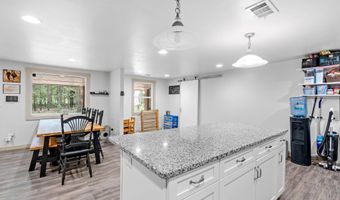 8 Billy Hill Rd, Beaufort, SC 29906