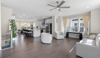 23158 HORSESHOE TRAIL Sq, Brambleton, VA 20148