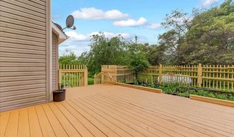6 Reed Ct, Albrightsville, PA 18210