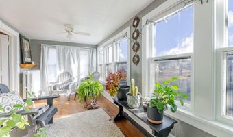 703 13th St, Auburn, NE 68305