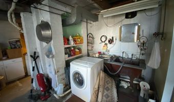 36 Prospect St, Andover, NJ 07801