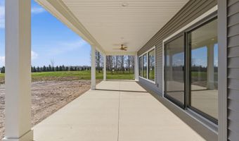 2046 Links Ln, Auburn, IN 46706