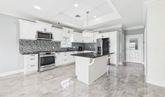 14024 Campisi Dr, Abbeville, LA 70510