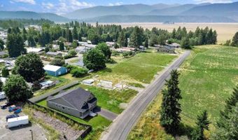 6816 Selkirk St, Bonners Ferry, ID 83805