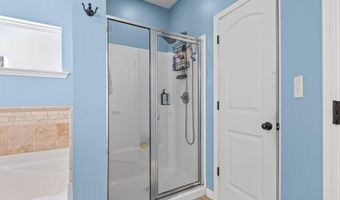 136 TEALWOOD Cv, Atoka, TN 38004