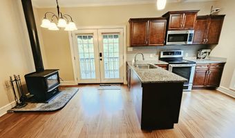 9770 Springhill Farms Dr, Alexander, AR 72002