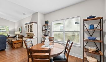 819 Baker St, Baldwin City, KS 66006