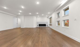 460 W Stadium Blvd, Ann Arbor, MI 48103