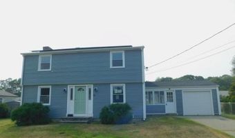 41 Woodcrest Dr, East Providence, RI 02915