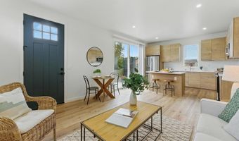 2501 Davis Ave, Carlsbad, CA 92008