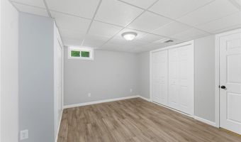 15 Aborn Ave, Cumberland, RI 02864