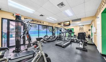 3401 N Country Club Dr 308, Aventura, FL 33180