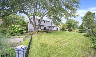 2225 Tilsby Ct, Ann Arbor, MI 48103