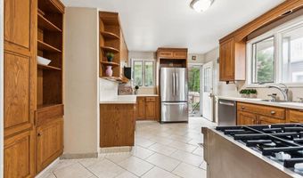 405 10th Ave, Belmar, NJ 07719