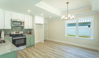 200 13th St, Apalachicola, FL 32320