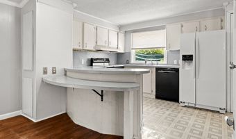 513 PAULINE Dr, Bonneau, SC 29431