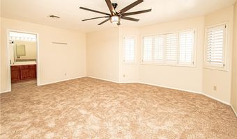 2105 Harbor Cliff Dr, Las Vegas, NV 89128