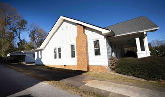 102 Wardlaw St, Abbeville, SC 29620