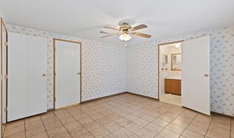 1719 NW 62ND Pl, Bell, FL 32619