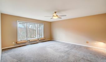 3797 Chimney Hill Dr, Blue Ash, OH 45241