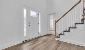 2 Southern Blvd, Bayville, NJ 08721