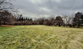 12925 Prairiewood Dr, Aberdeen, SD 57401