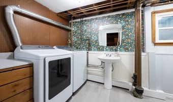 18 Cobb Rd, Ashburnham, MA 01430