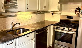 2798 Page Ave, Ann Arbor, MI 48104