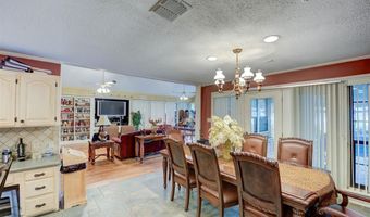 176 Madonna Dr, Benton, LA 71006