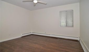 132 Hoffman Ave 202, Cranston, RI 02920