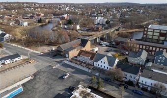 350 River St, Woonsocket, RI 02895