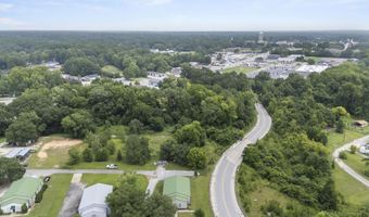 1206 Chestnut Ferry Rd, Camden, SC 29020