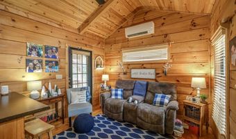 29 Breedlove Dr, Andrews, NC 28901