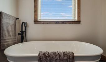 12723 CHALK BLUFF Rd, Cheyenne, WY 82007
