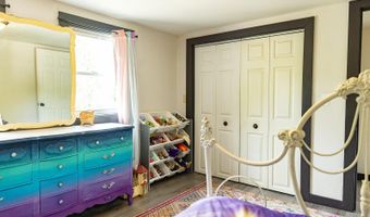 127 Swan Lake Ave, Belfast, ME 04915