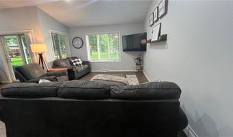405 Sun Cir, Avon, MN 56310